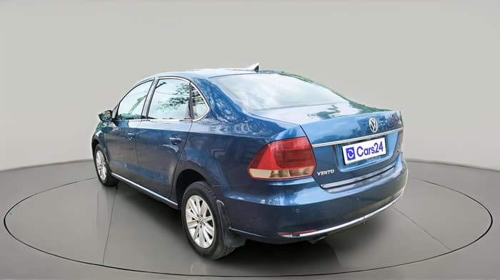 2016 Volkswagen Vento HIGHLINE 1.5 AT, Diesel, Automatic, 1,17,515 km, exterior