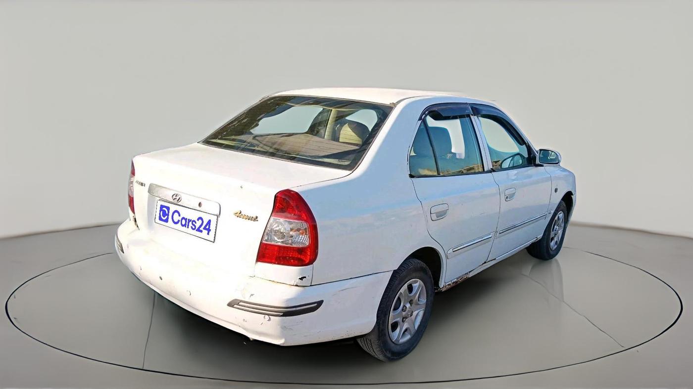 2011 Hyundai Accent GLE, CNG, Manual, 1,88,000 km, exterior