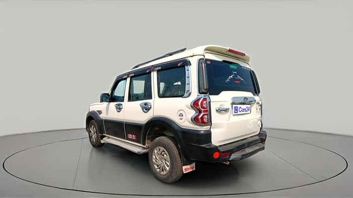 2020 Mahindra Scorpio S3, Diesel, Manual, 77,168 km, exterior