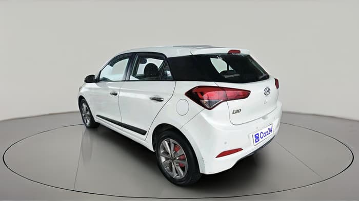 2015 Hyundai Elite i20 ASTA 1.4 CRDI, Diesel, Manual, 2,02,004 km, exterior
