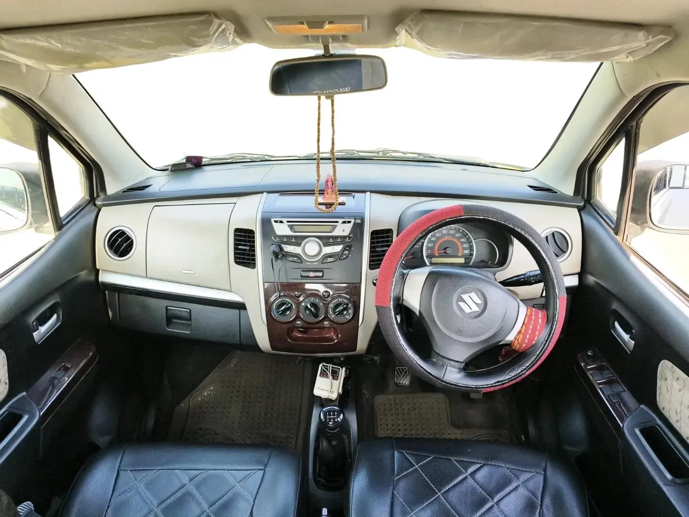 2016 Maruti Wagon R 1.0 VXI, Petrol, Manual, 1,01,180 km, interior