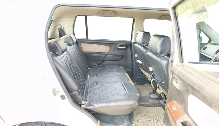 2016 Maruti Wagon R 1.0 VXI, Petrol, Manual, 1,01,180 km, interior