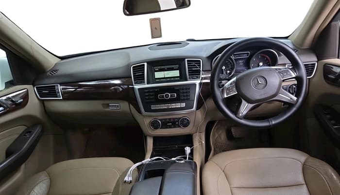 2014 Mercedes Benz Ml Class 250 CDI, Diesel, Automatic, 1,34,053 km, interior