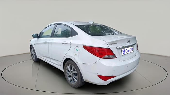 2017 Hyundai Verna 1.6 VTVT SX, Petrol, Manual, 72,764 km, exterior
