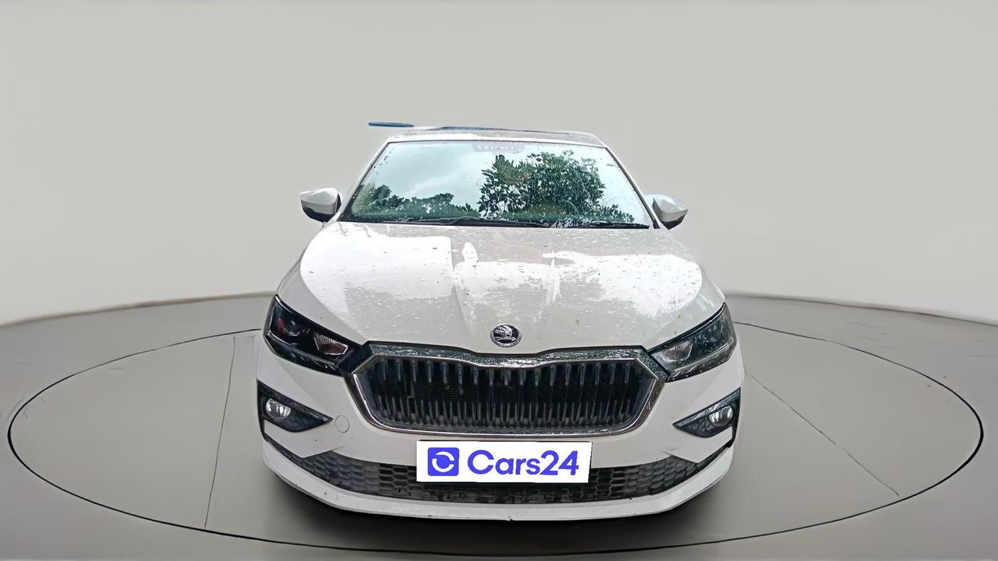 2022 Skoda SLAVIA STYLE 1.0L TSI MT, Petrol, Manual, 77,112 km, exterior