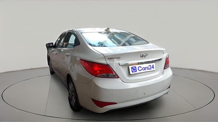 2015 Hyundai Verna FLUIDIC 1.6 CRDI S(O) 4S, Diesel, Manual, 1,42,093 km, exterior