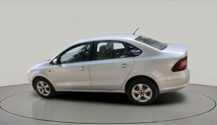 2014 Skoda Rapid ELEGANCE 1.6 TDI CR MT, Diesel, Manual, 69,379 km, exterior