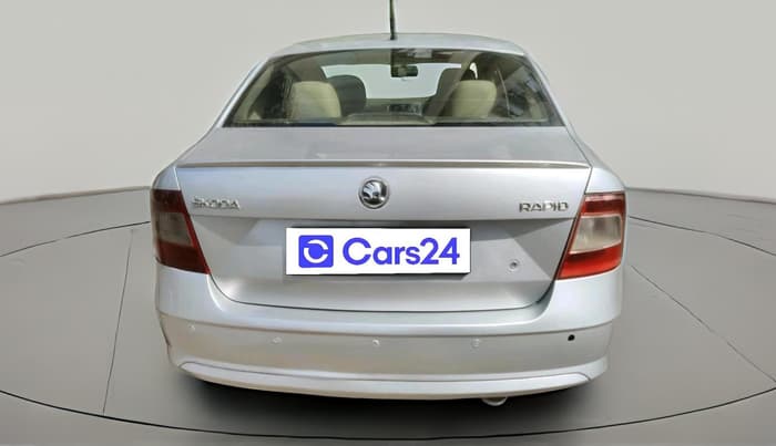 2014 Skoda Rapid ELEGANCE 1.6 TDI CR MT, Diesel, Manual, 69,379 km, exterior
