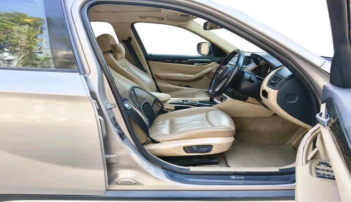 2011 BMW X1 sDrive20d, Diesel, Automatic, 1,77,325 km, interior