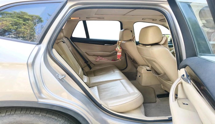 2011 BMW X1 sDrive20d, Diesel, Automatic, 1,77,325 km, interior