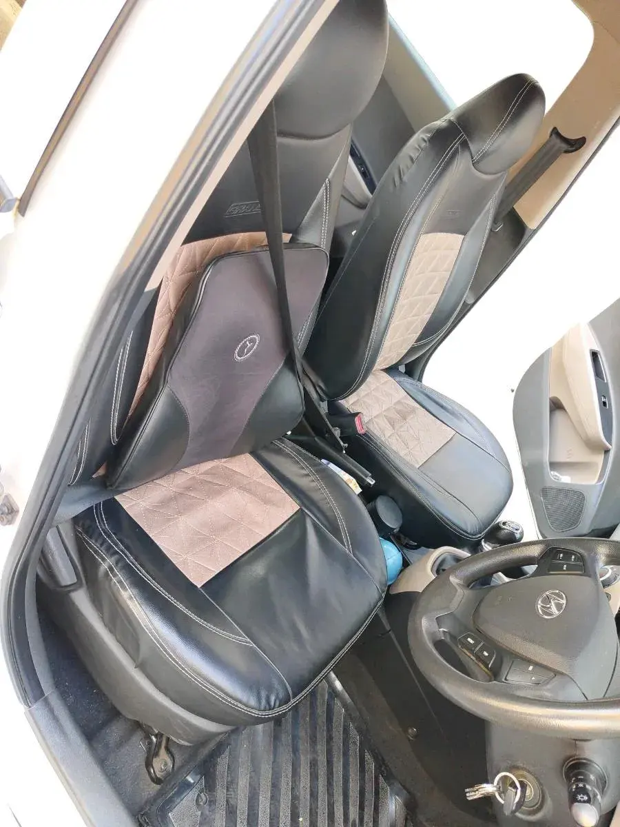 2018 Hyundai Grand i10 SPORTZ 1.2 KAPPA VTVT, Petrol, Manual, 56,036 km, interior