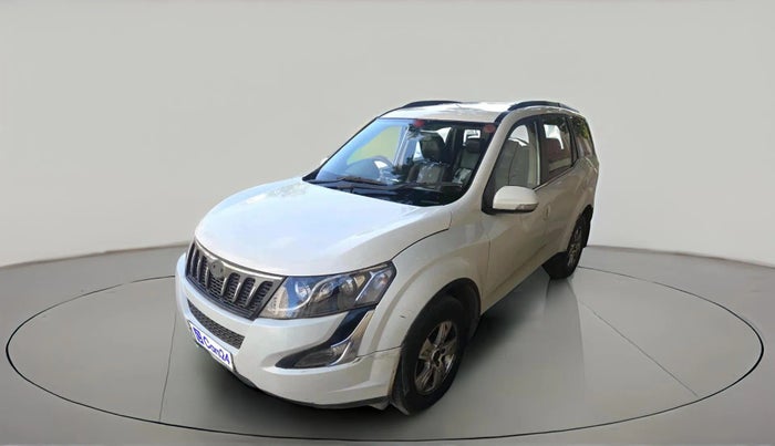 2013 Mahindra XUV500 W8, Diesel, Manual, 2,20,281 km, exterior