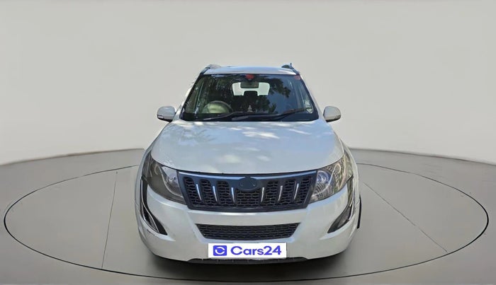 2013 Mahindra XUV500 W8, Diesel, Manual, 2,20,281 km, exterior