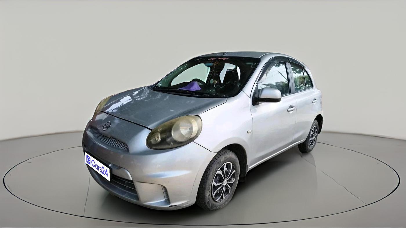 2017 Nissan Micra Active XL, CNG, Manual, 84,564 km, exterior
