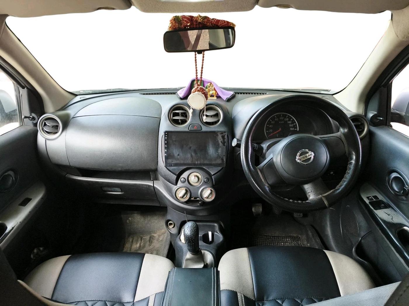 2017 Nissan Micra Active XL, CNG, Manual, 84,564 km, interior
