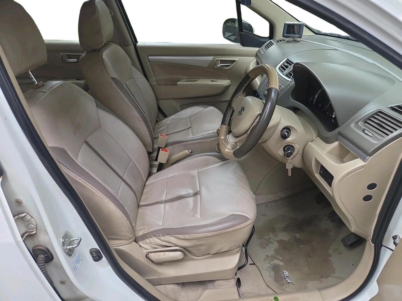 2013 Maruti Ertiga VXI, Petrol, Manual, 80,215 km, interior