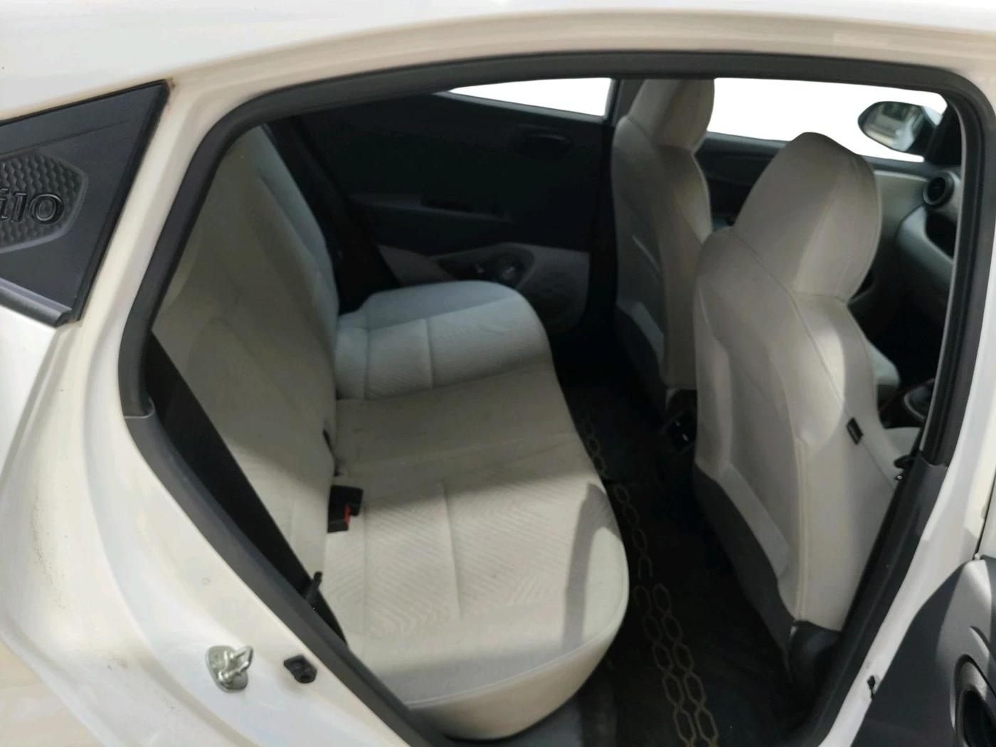 2023 Hyundai GRAND I10 NIOS MAGNA 1.2 KAPPA VTVT, Petrol, Manual, 19,637 km, interior