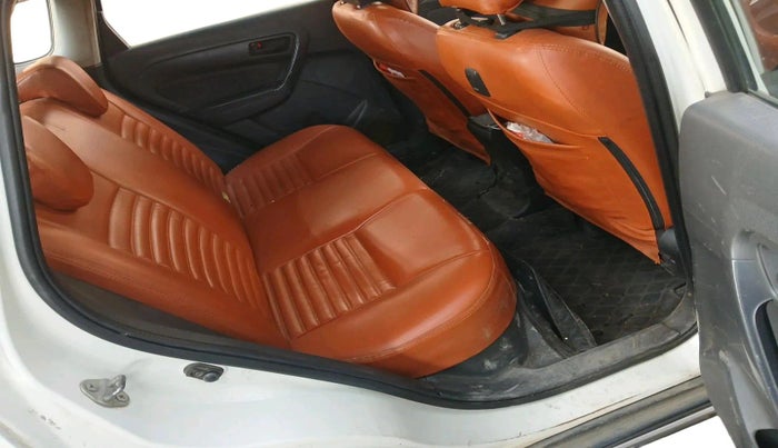 2017 Maruti Vitara Brezza VDI (O), Diesel, Manual, 1,46,603 km, interior