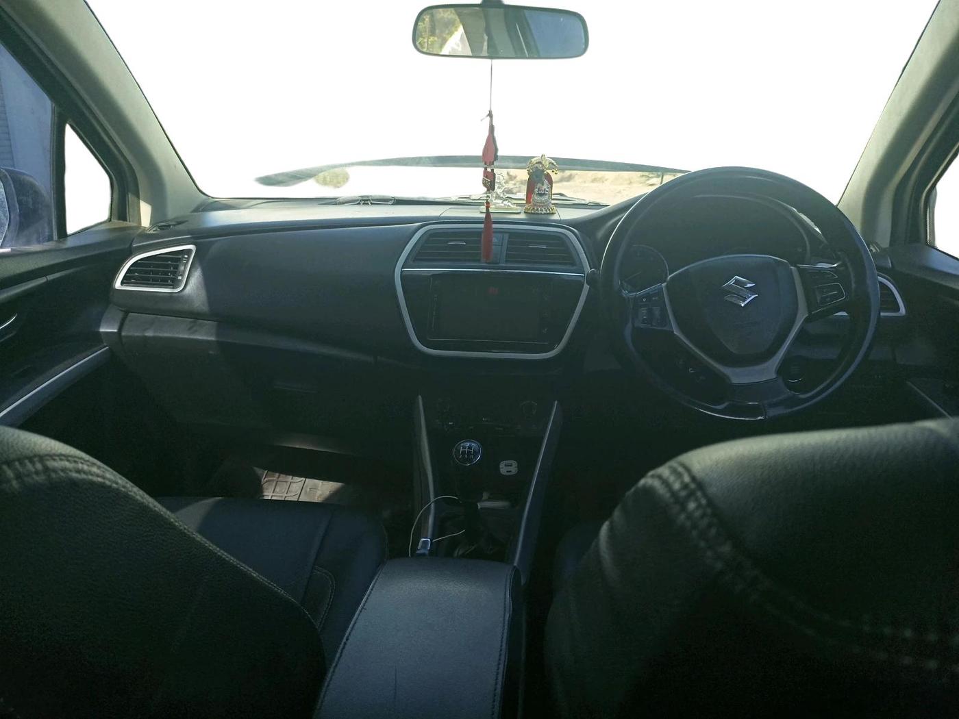 2015 Maruti S Cross ZETA 1.3, Diesel, Manual, 4,80,000 km, interior