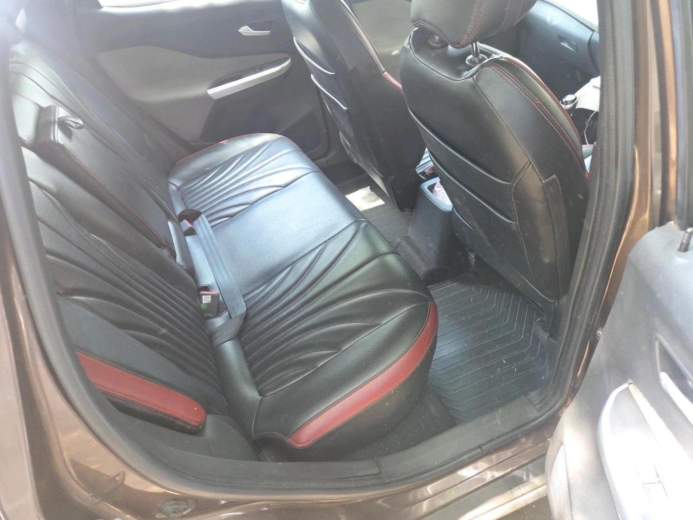 2021 Nissan MAGNITE XV MT, Petrol, Manual, 32,524 km, interior