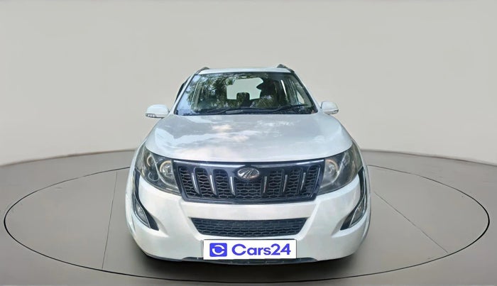 2017 Mahindra XUV500 W6, Diesel, Manual, 75,402 km, exterior