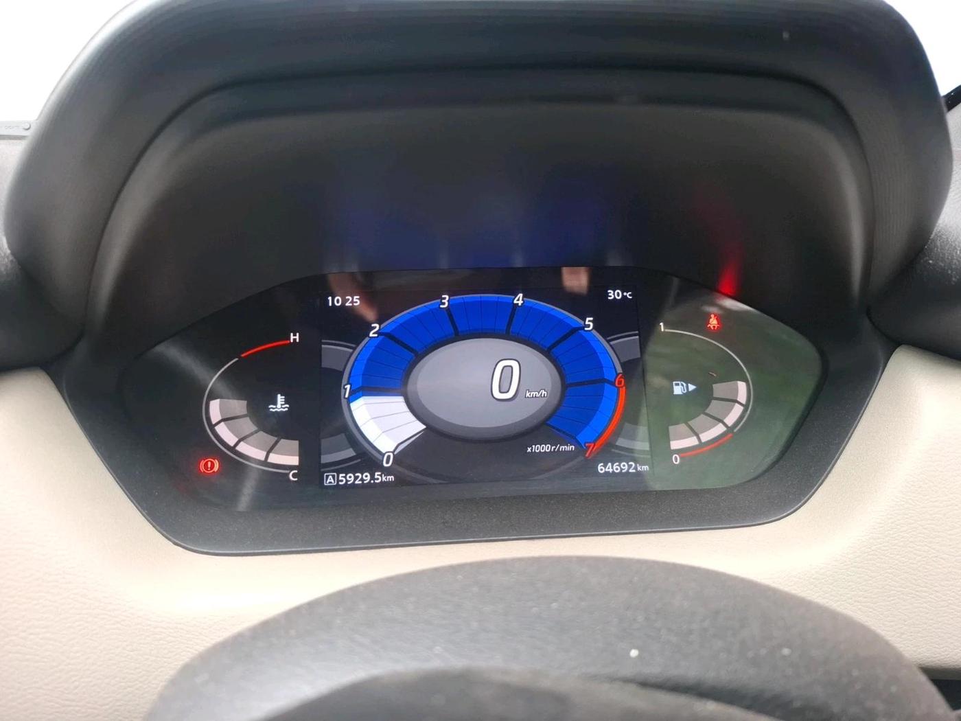 2021 Nissan MAGNITE XV MT, Petrol, Manual, 64,692 km, interior