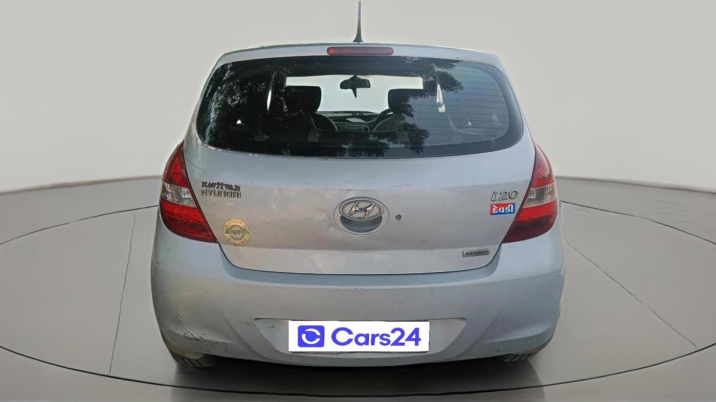2012 Hyundai i20 MAGNA (O) 1.2, CNG, Manual, 1,76,070 km, exterior