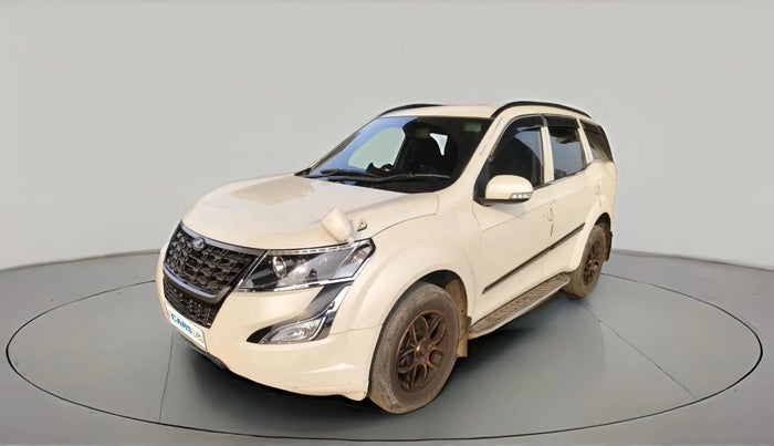 2019 Mahindra XUV500 W3, Diesel, Manual, 1,96,120 km, exterior