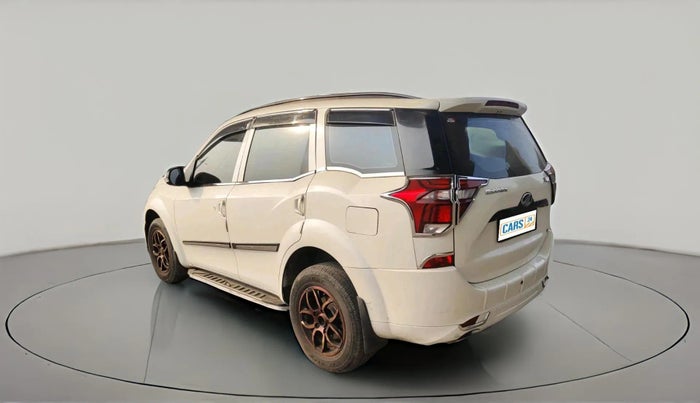 2019 Mahindra XUV500 W3, Diesel, Manual, 1,96,120 km, exterior