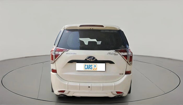 2019 Mahindra XUV500 W3, Diesel, Manual, 1,96,120 km, exterior