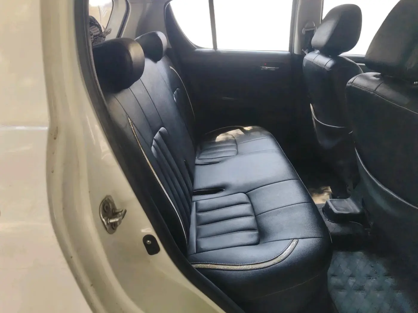 2011 Maruti Swift VDI, Diesel, Manual, 1,47,289 km, interior