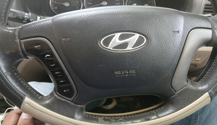 2012 Hyundai Santa Fe 2 WD, Diesel, Manual, 1,26,001 km, interior