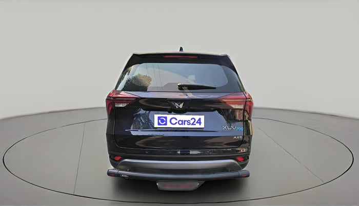 2025 Mahindra XUV700 AX 7 LUXURY D AT 7 STR, Diesel, Automatic, 3,236 km, exterior