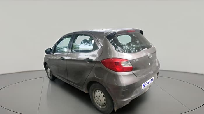 2016 Tata Tiago XM PETROL, CNG, Manual, 1,66,750 km, exterior