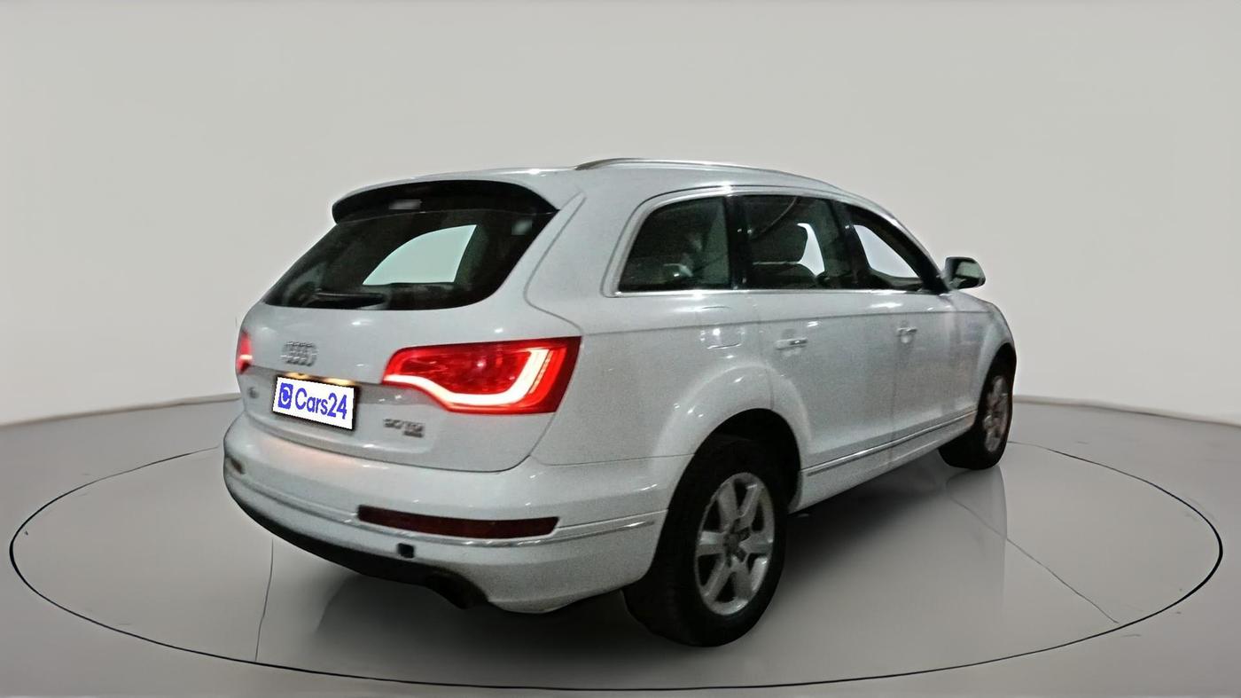 2012 Audi Q7 3.0 TDI QUATTRO, Diesel, Automatic, 2,21,741 km, exterior