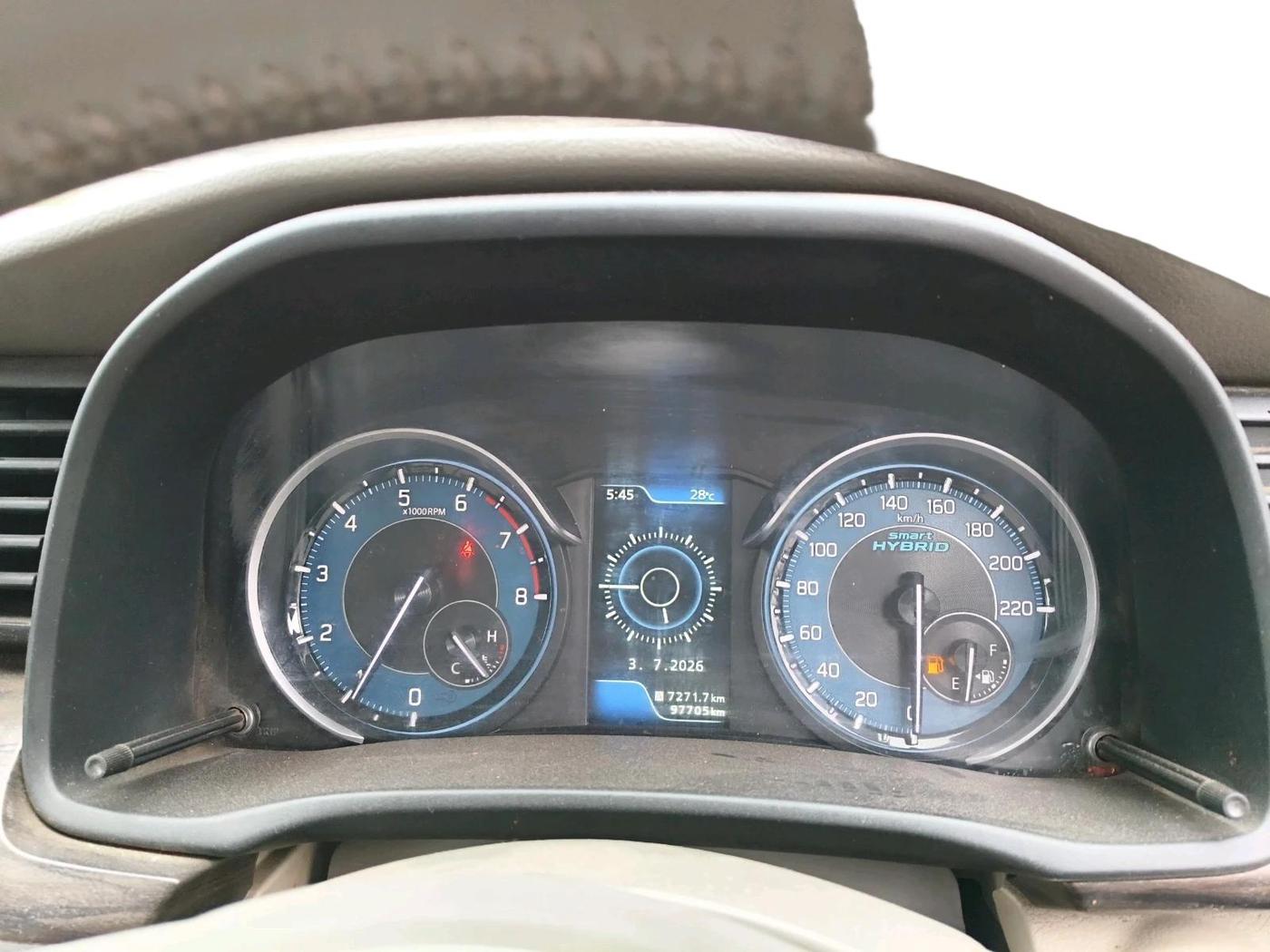 2021 Maruti Ertiga ZXI+ SHVS, CNG, Manual, 97,705 km, interior