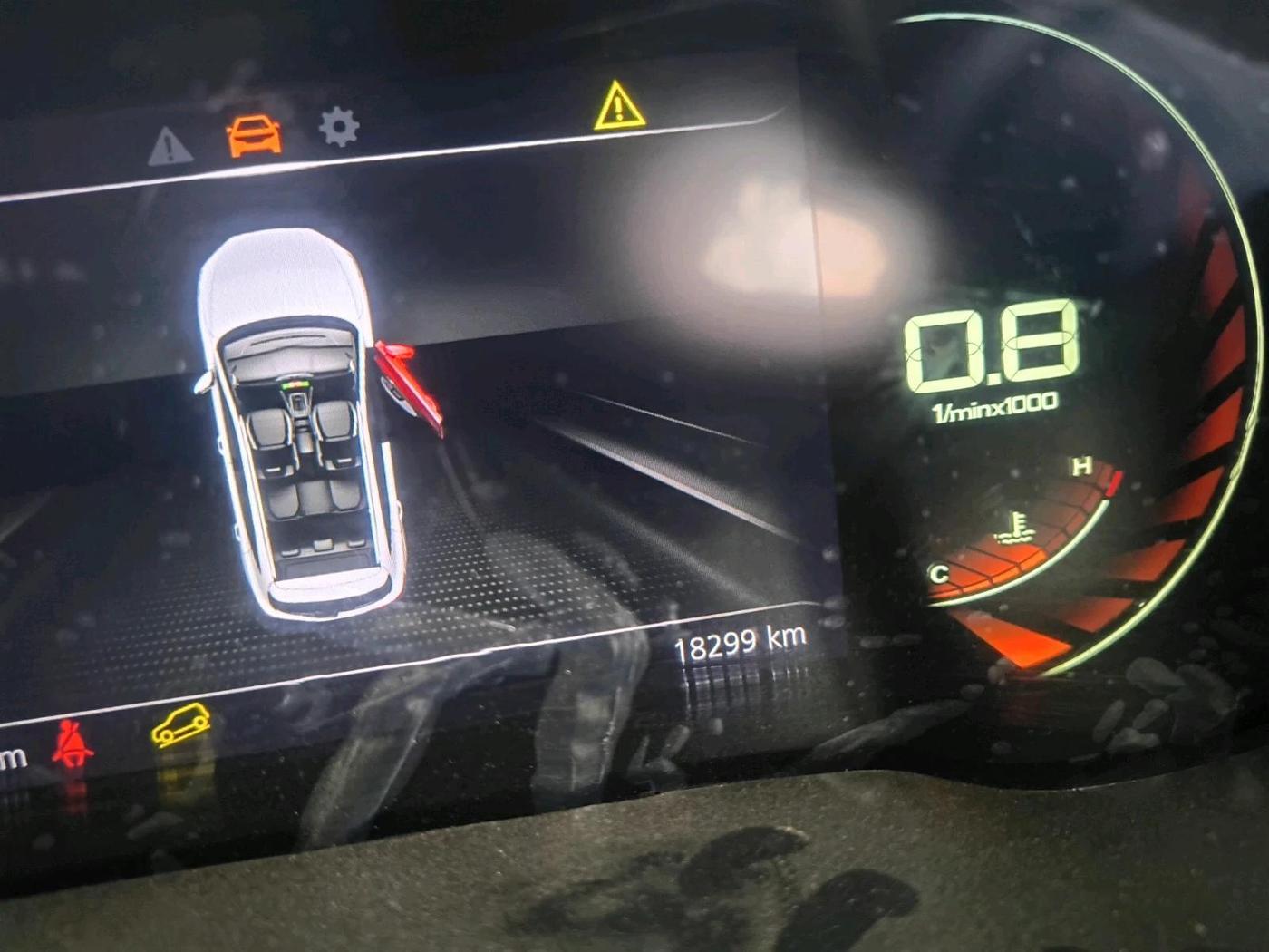 2023 MG ASTOR SMART 1.5 MT, Petrol, Manual, 18,299 km, interior
