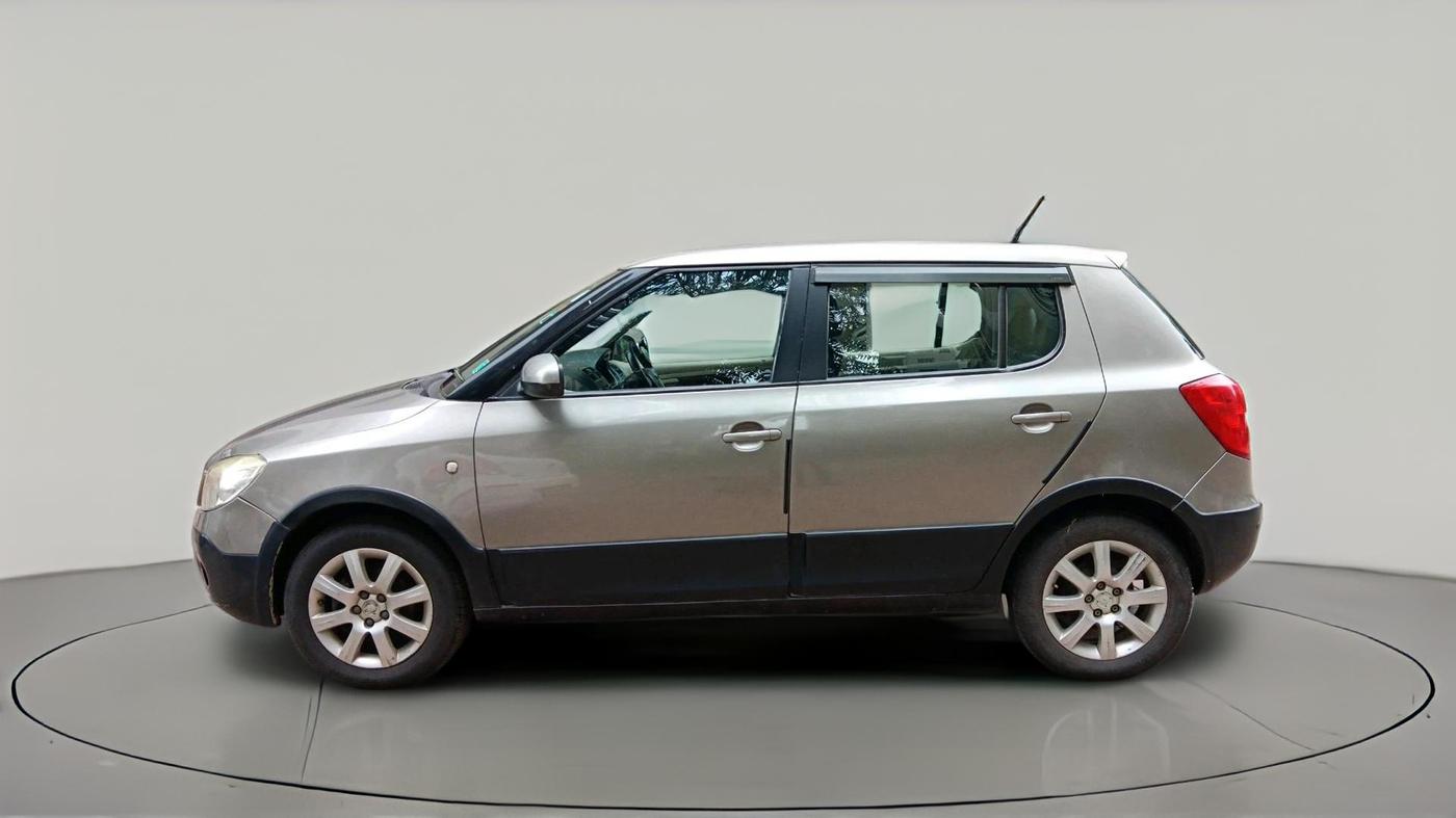 2012 Skoda Fabia SCOUT 1.2 TDI, Diesel, Manual, 1,11,827 km, exterior