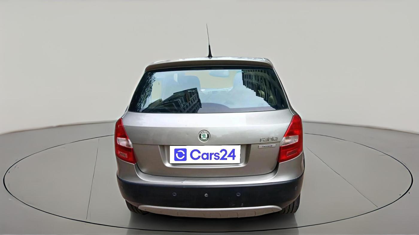 2012 Skoda Fabia SCOUT 1.2 TDI, Diesel, Manual, 1,11,827 km, exterior