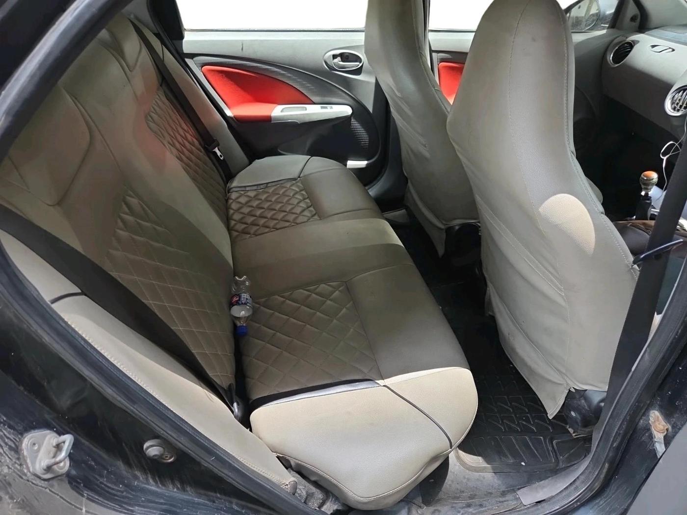 2011 Toyota Etios G, CNG, Manual, 1,22,581 km, interior