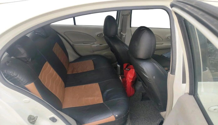 2014 Renault Pulse RXL DIESEL, Diesel, Manual, 1,19,525 km, interior