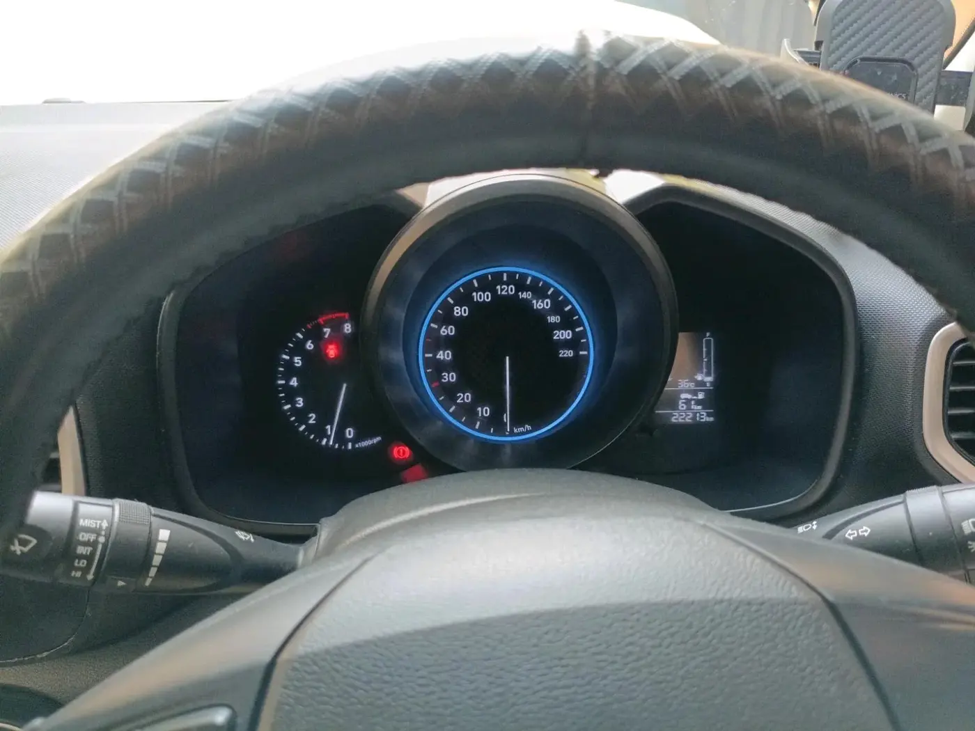 2022 Hyundai VENUE S 1.2, Petrol, Manual, 22,213 km, interior