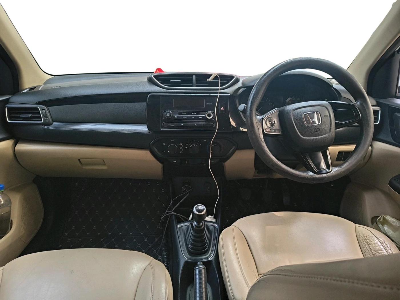 2018 Honda Amaze 1.2L I-VTEC S, CNG, Manual, 85,655 km, interior