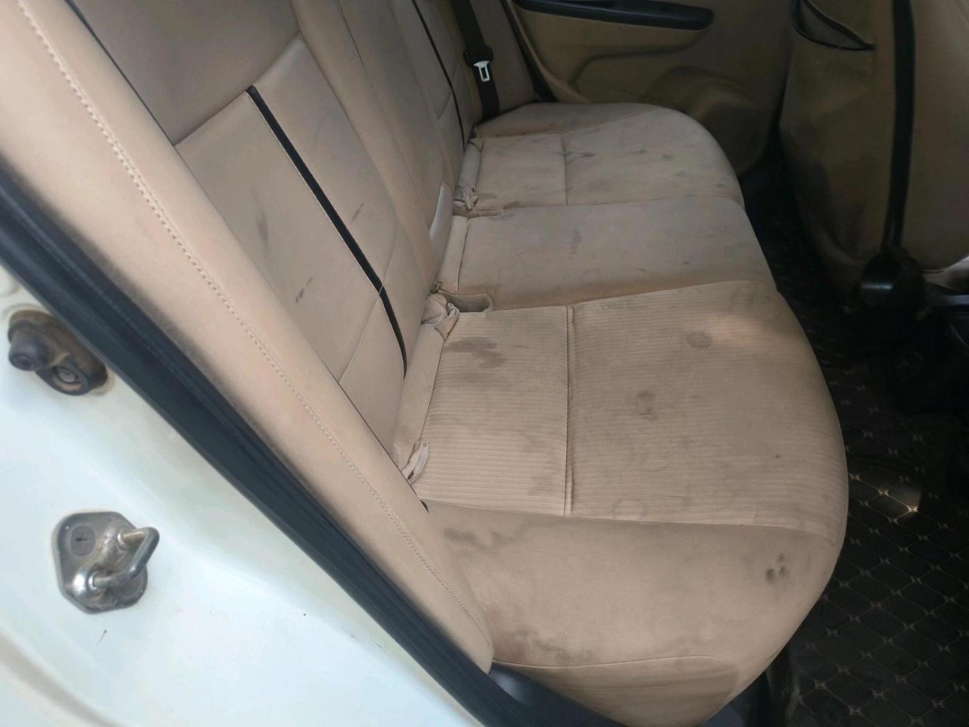2018 Honda Amaze 1.2L I-VTEC S, CNG, Manual, 85,655 km, interior