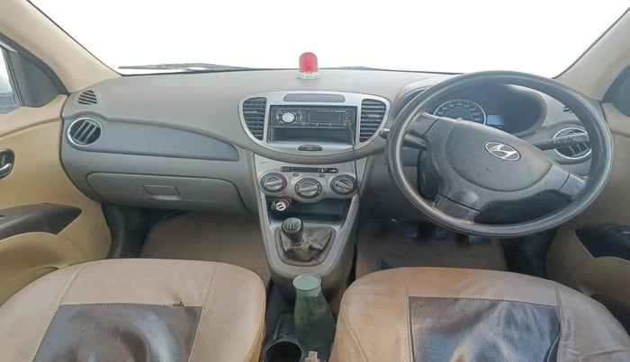 2012 Hyundai i10 MAGNA 1.2, CNG, Manual, 1,29,440 km, interior