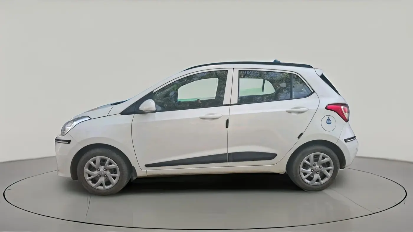 2018 Hyundai Grand i10 SPORTZ 1.2 KAPPA VTVT, Petrol, Manual, 15,862 km, exterior