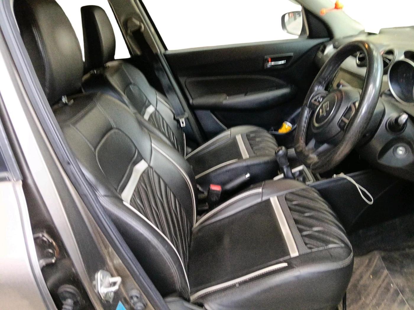 2020 Maruti Swift VXI, Petrol, Manual, 41,162 km, interior