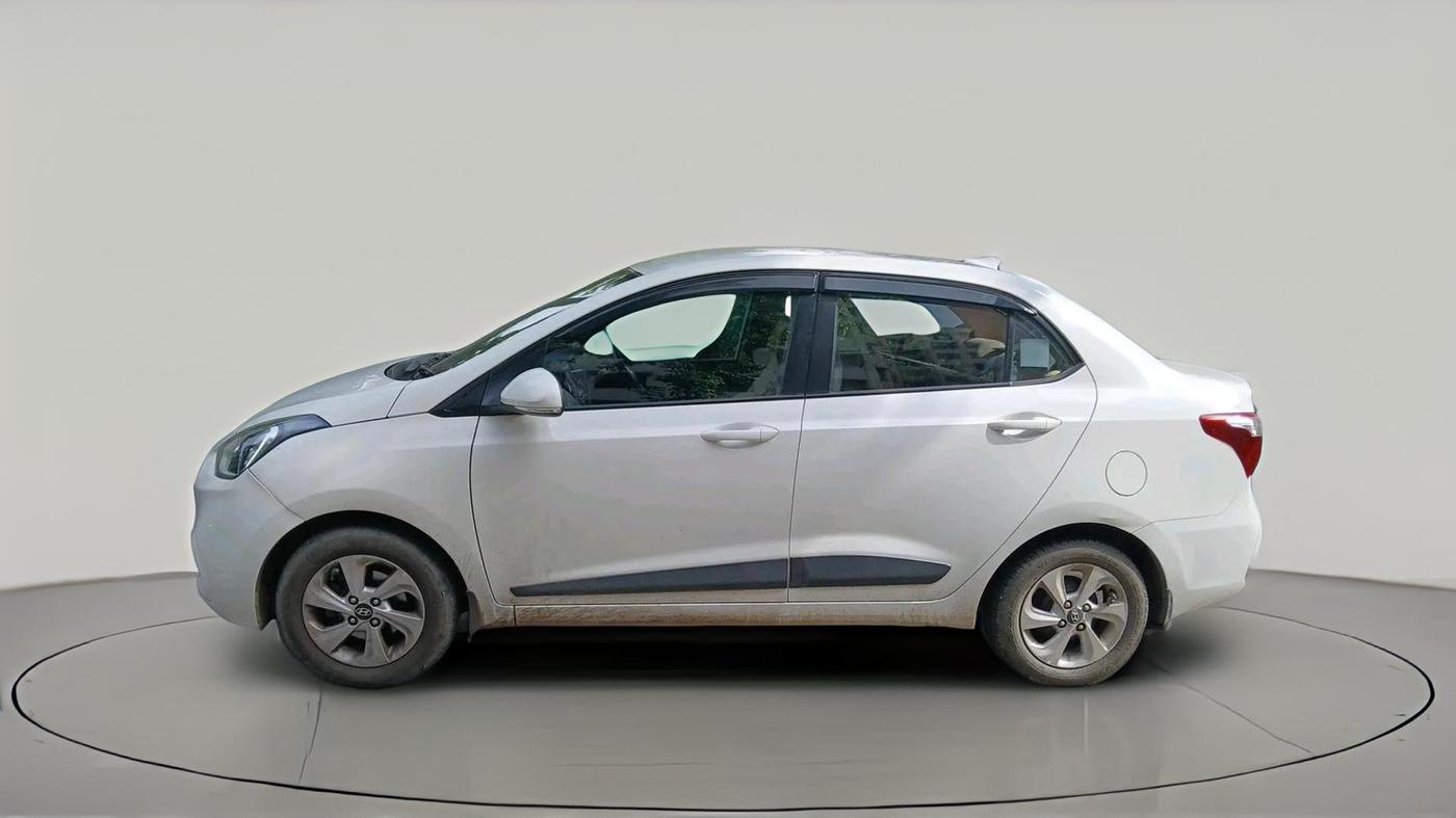 2018 Hyundai Xcent SX 1.2, CNG, Manual, 83,830 km, exterior
