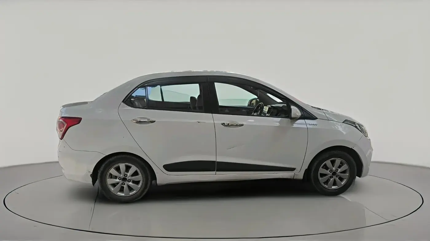 2014 Hyundai Xcent SX 1.2 (O), CNG, Manual, 1,31,550 km, exterior