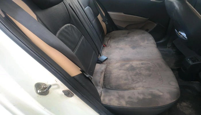 2014 Hyundai Xcent SX 1.2 (O), CNG, Manual, 1,31,550 km, interior